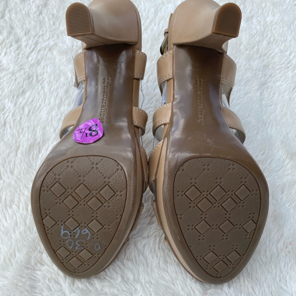 New Naturalizer gorgeous heel - Picture 7 of 12